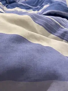 Snapshot of Lcrete chatting on 10.17.25 Lcrete online show from 10.17.25