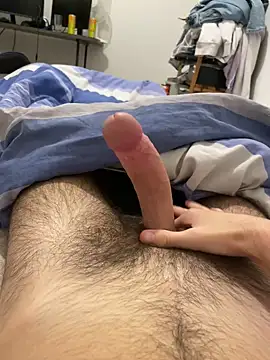 Snapshot of Lcrete chatting on 11.17.25 Lcrete online show from 11.17.25