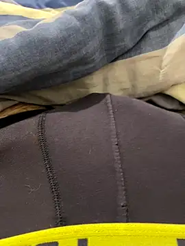 Snapshot of Lcrete chatting on 11.23.25 Lcrete online show from 11.23.25