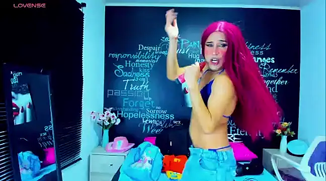 DarianaGia online show from 12.10.24