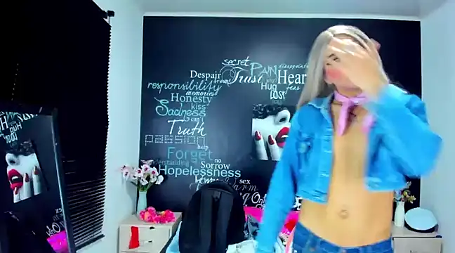 DarianaGia online show from 12.12.24