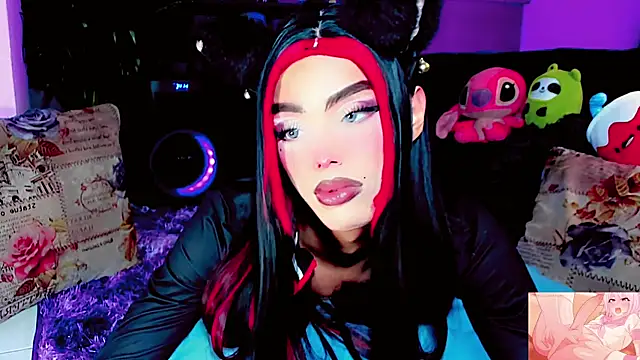 Snapshot of dollswit01 chatting on 11.29.25 dollswit01 online show from 11.29.25