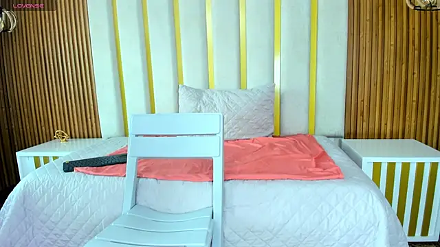 love mommy online show from 02.06.26