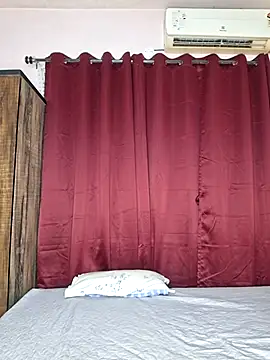 Garima G online show from 11.25.25