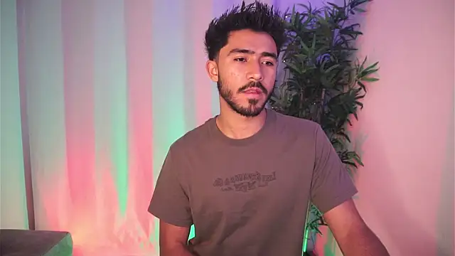 Snapshot of dam0n_fr0st chatting on 03.04.26 dam0n fr0st online show from 03.04.26