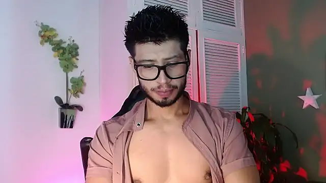 Colby brown03 online show from 11.10.25