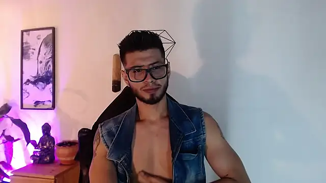 Colby brown03 online show from 04.11.26