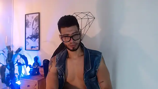 Colby brown03 online show from 04.13.26