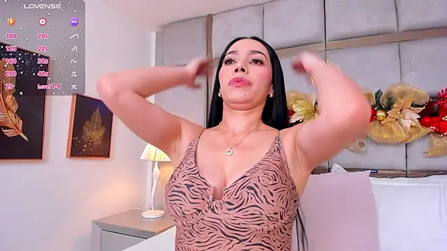 Snapshot of AmbarJensen chatting on 01.05.25 AmbarJensen online show from 01.05.25