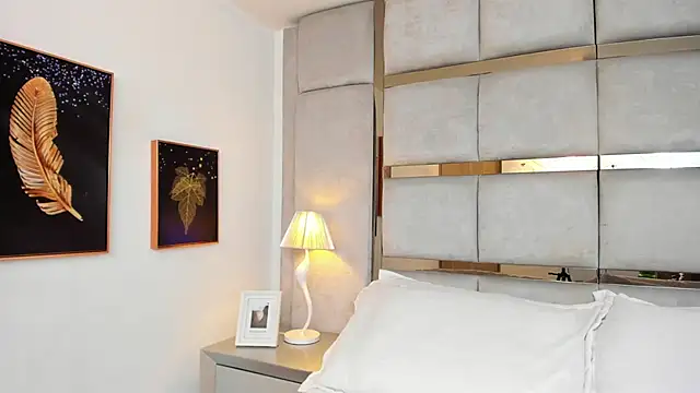 AmbarJensen online show from 01.10.26