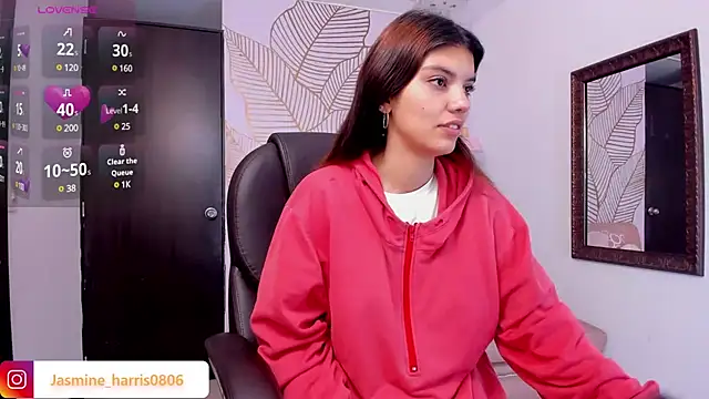 Snapshot of JasmineHarris chatting on 03.13.25 JasmineHarris online show from 03.13.25