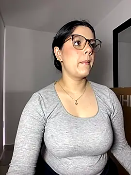 kimberlyhills1 online show from 11.04.25