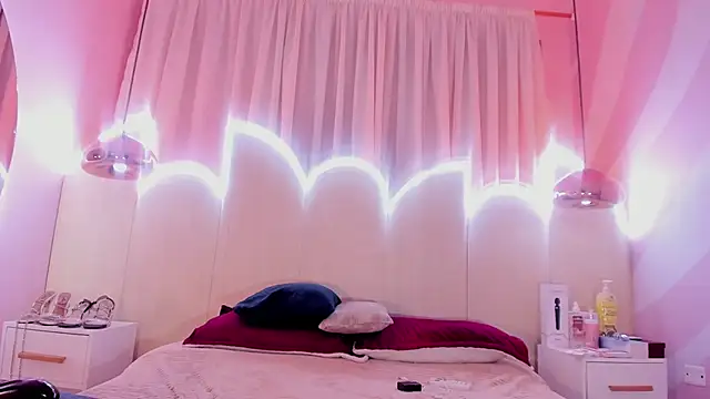 Laurentdupont04 online show from 03.16.25