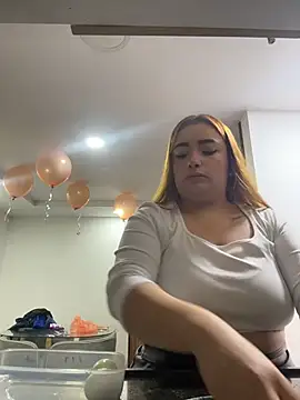 Snapshot of Tatiana_O chatting on 03.18.26 Tatiana O online show from 03.18.26