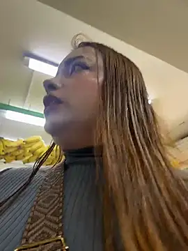 Snapshot of Tatiana_O chatting on 04.05.26 Tatiana O online show from 04.05.26