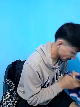 charlesss19 online show from 03.21.25