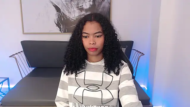 Shenna brunette  online show from 12.23.24