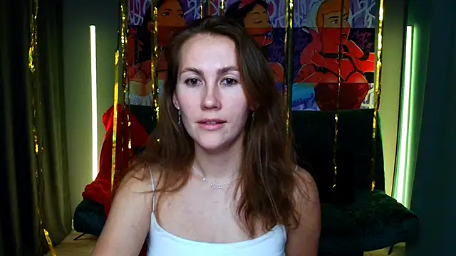 Snapshot of MichelleOrtis chatting on 12.21.24 MichelleOrtis online show from 12.21.24