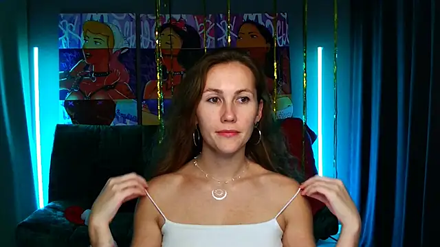 Snapshot of MichelleOrtis chatting on 12.26.24 MichelleOrtis online show from 12.26.24
