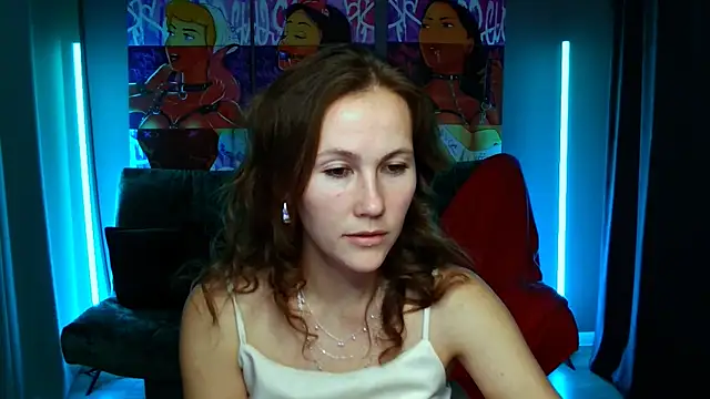Snapshot of MichelleOrtis chatting on 01.11.25 MichelleOrtis online show from 01.11.25