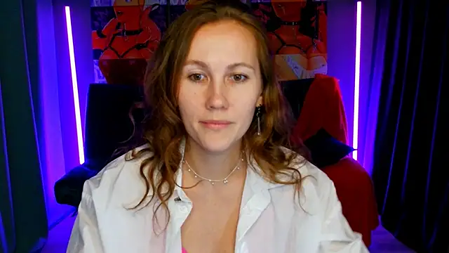 Snapshot of MichelleOrtis chatting on 01.30.25 MichelleOrtis online show from 01.30.25