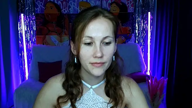 Snapshot of MichelleOrtis chatting on 02.11.25 MichelleOrtis online show from 02.11.25