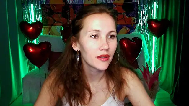 Snapshot of MichelleOrtis chatting on 02.14.25 MichelleOrtis online show from 02.14.25