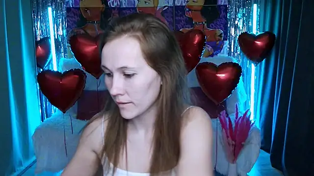 Snapshot of MichelleOrtis chatting on 02.19.25 MichelleOrtis online show from 02.19.25