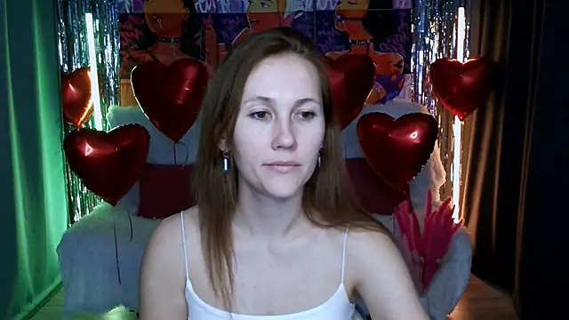 Snapshot of MichelleOrtis chatting on 02.19.25 MichelleOrtis online show from 02.19.25