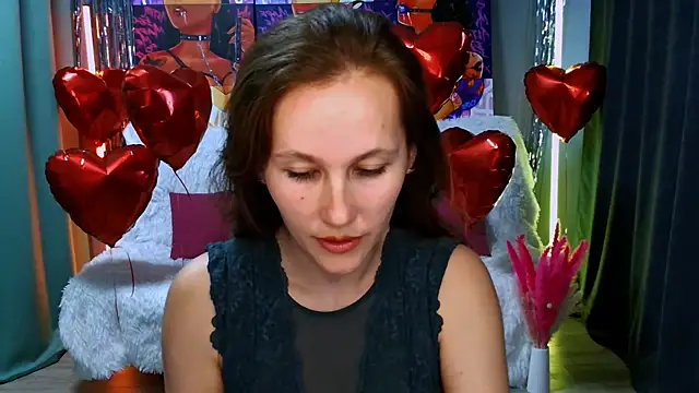Snapshot of MichelleOrtis chatting on 02.28.25 MichelleOrtis online show from 02.28.25