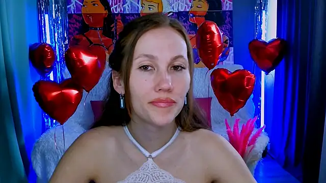Snapshot of MichelleOrtis chatting on 03.08.25 MichelleOrtis online show from 03.08.25