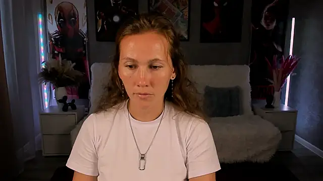 Snapshot of MichelleOrtis chatting on 09.18.25 MichelleOrtis online show from 09.18.25