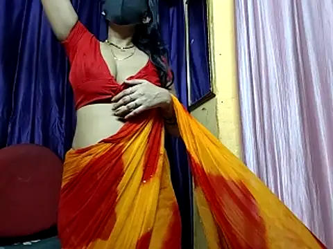 poojaxxx65 online show from 04.12.26