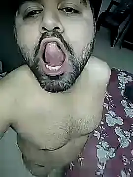 Snapshot of Happyman300 chatting on 11.10.25 Happyman300 online show from 11.10.25