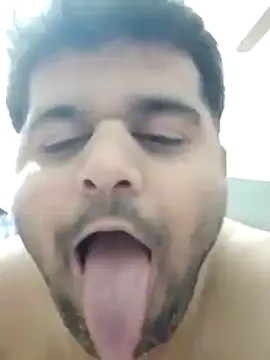 Snapshot of Happyman300 chatting on 11.17.25 Happyman300 online show from 11.17.25