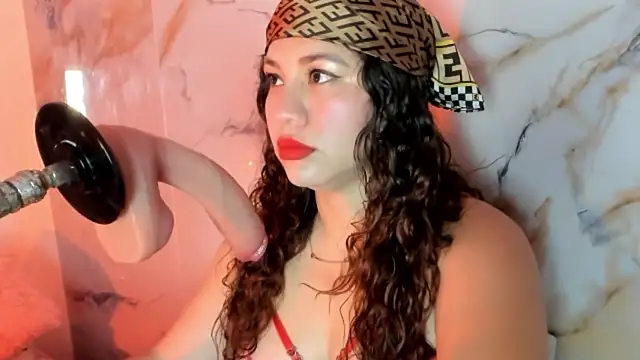 hade cute online show from 05.26.26