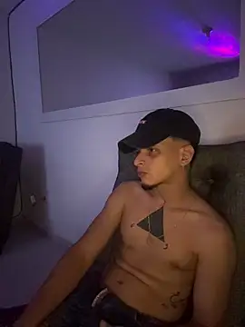 ArturoDelgado1 online show from 03.28.26