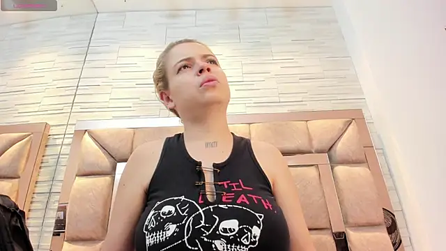 dorothy vegga online show from 04.10.26