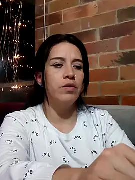 Snapshot of Gabriela_squirt02 chatting on 12.20.24 Gabriela squirt02 online show from 12.20.24
