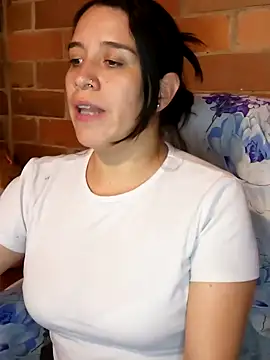 Snapshot of Gabriela_squirt02 chatting on 03.08.25 Gabriela squirt02 online show from 03.08.25