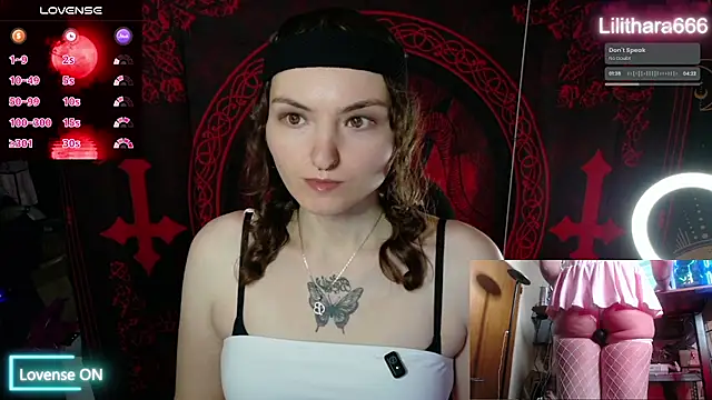 BrandiWRLD 999 online show from 11.21.25