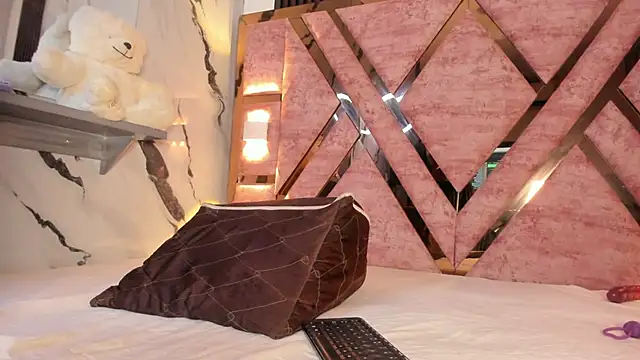 Snapshot of tifany_bigdick chatting on 02.24.26 tifany bigdick online show from 02.24.26