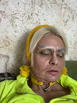 Gardener of Illusions online show from 02.27.25