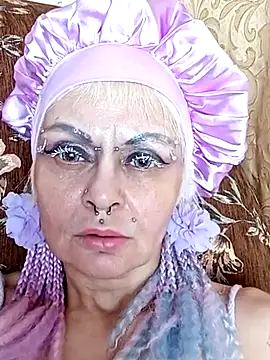 Gardener of Illusions online show from 03.14.25