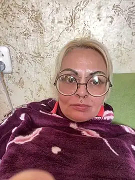 Gardener of Illusions online show from 10.14.25