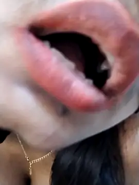 Zaraangle online show from 04.22.26