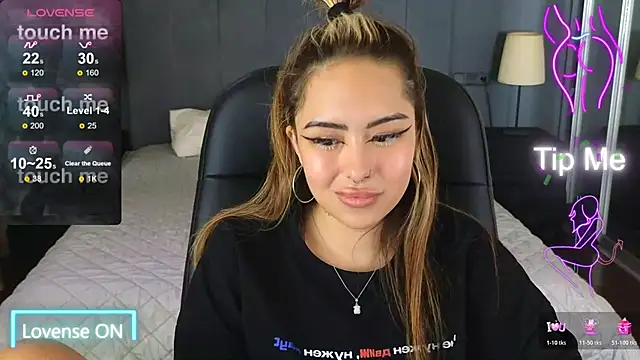 baby  kim online show from 10.22.25