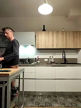 Coolandgang online show from 12.14.24