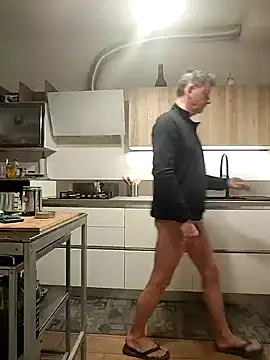 Coolandgang online show from 01.18.25