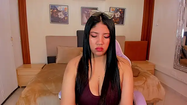 estrella bigboobs14 online show from 04.06.26